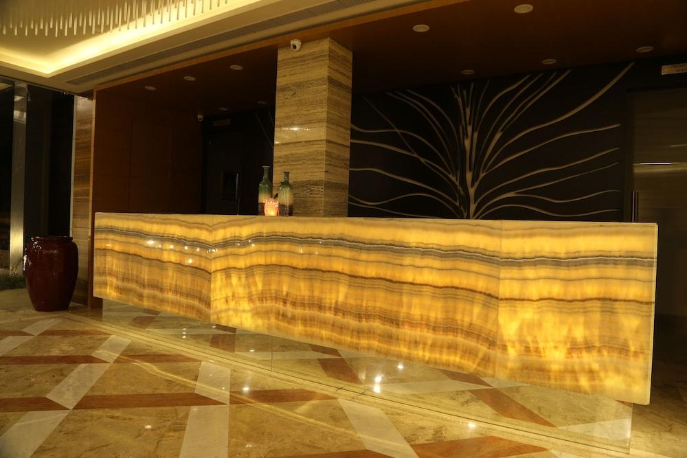 The Fern Residency Mundra Hotel Bagian luar foto
