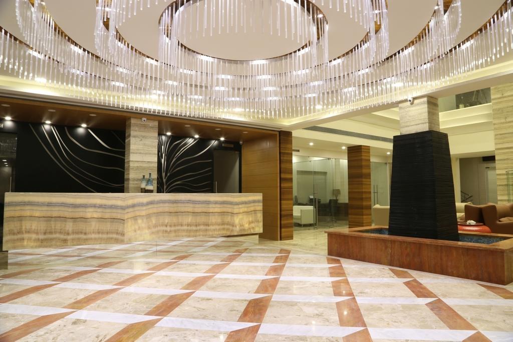 The Fern Residency Mundra Hotel Bagian luar foto