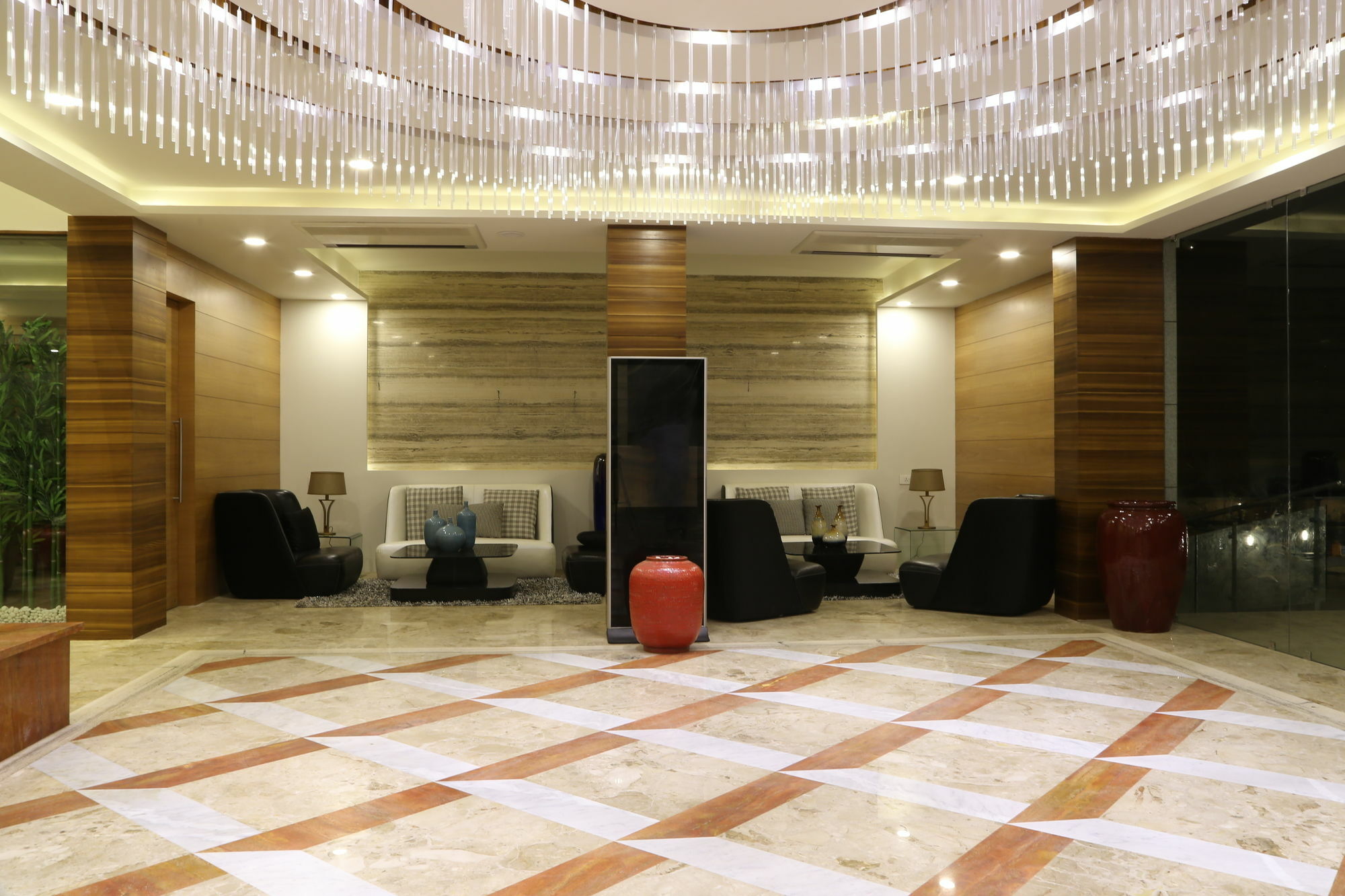 The Fern Residency Mundra Hotel Bagian luar foto