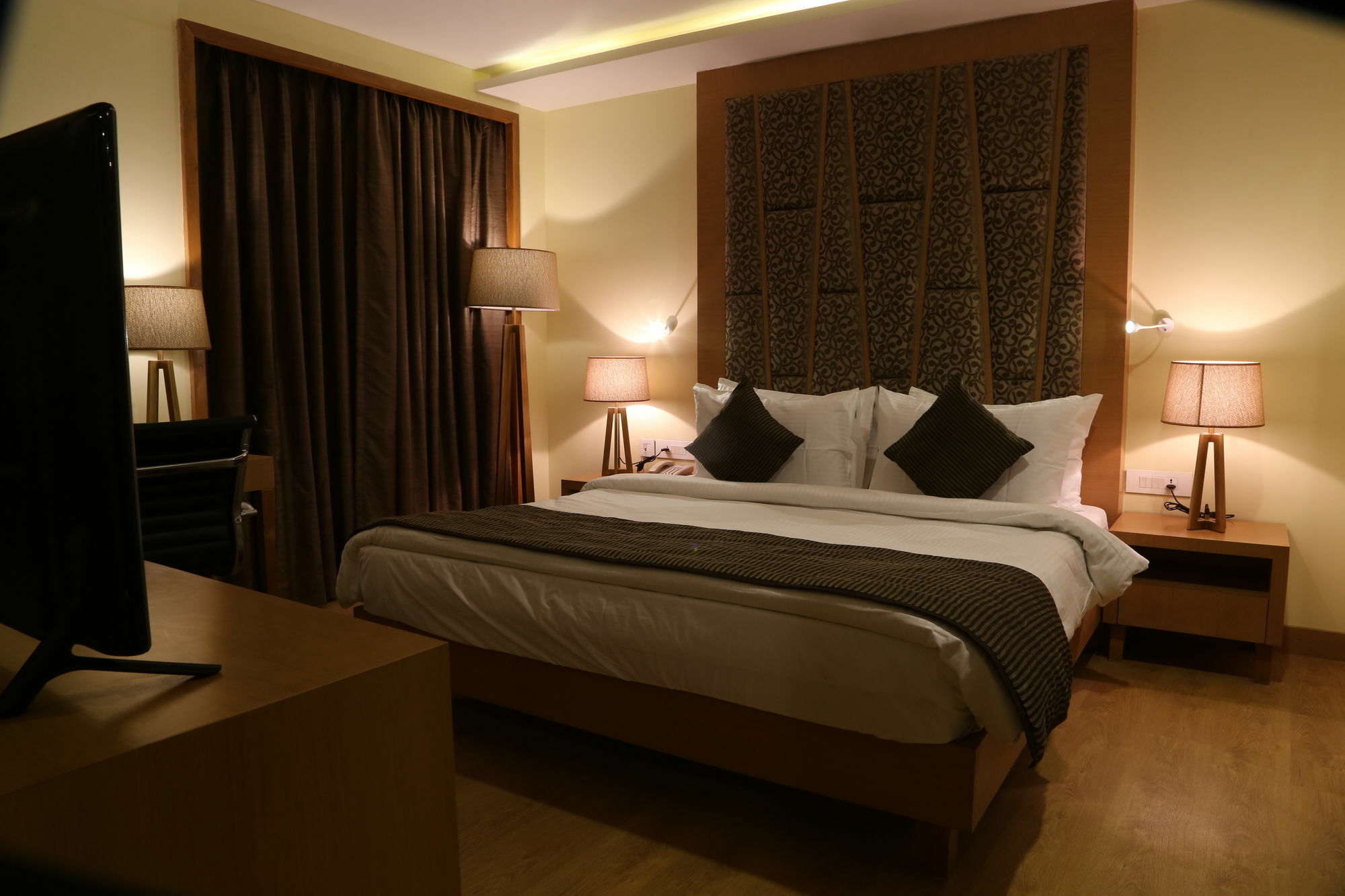 The Fern Residency Mundra Hotel Bagian luar foto